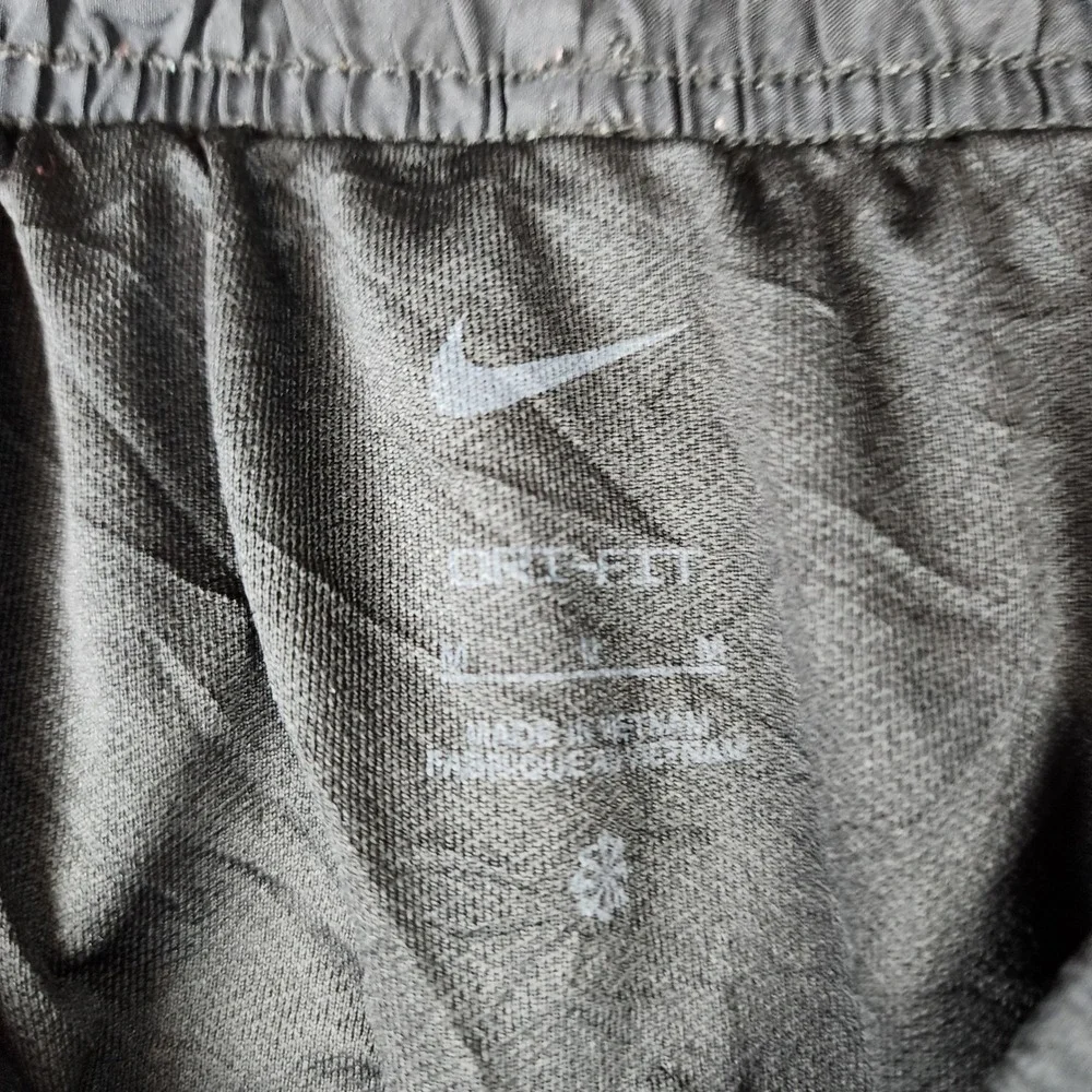 Nike Shorts Womens M Dri-FIT Black White Contrast Trim Athletic Running GOOD